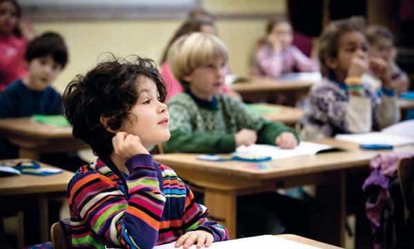 levende-formidling-2 Elever i klasserom på Steinerskolen Eidsvoll